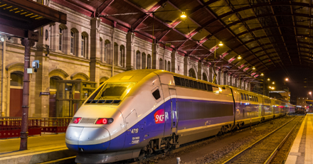 SNCF - TGV in station